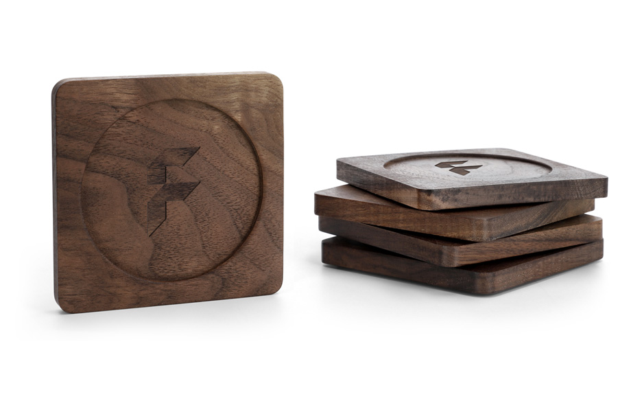 Untersetzer-Set aus Walnussholz