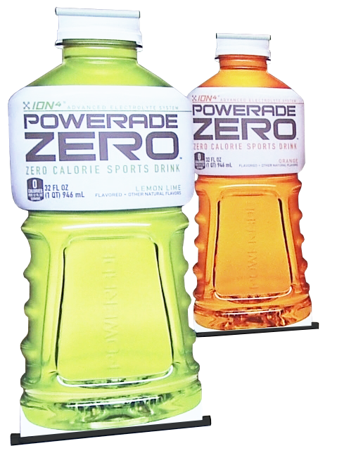 Zwei Flaschen Powerade Zero Sportgetränk in den Geschmacksrichtungen Zitrone-Limette und Orange, jeweils 946 ml.